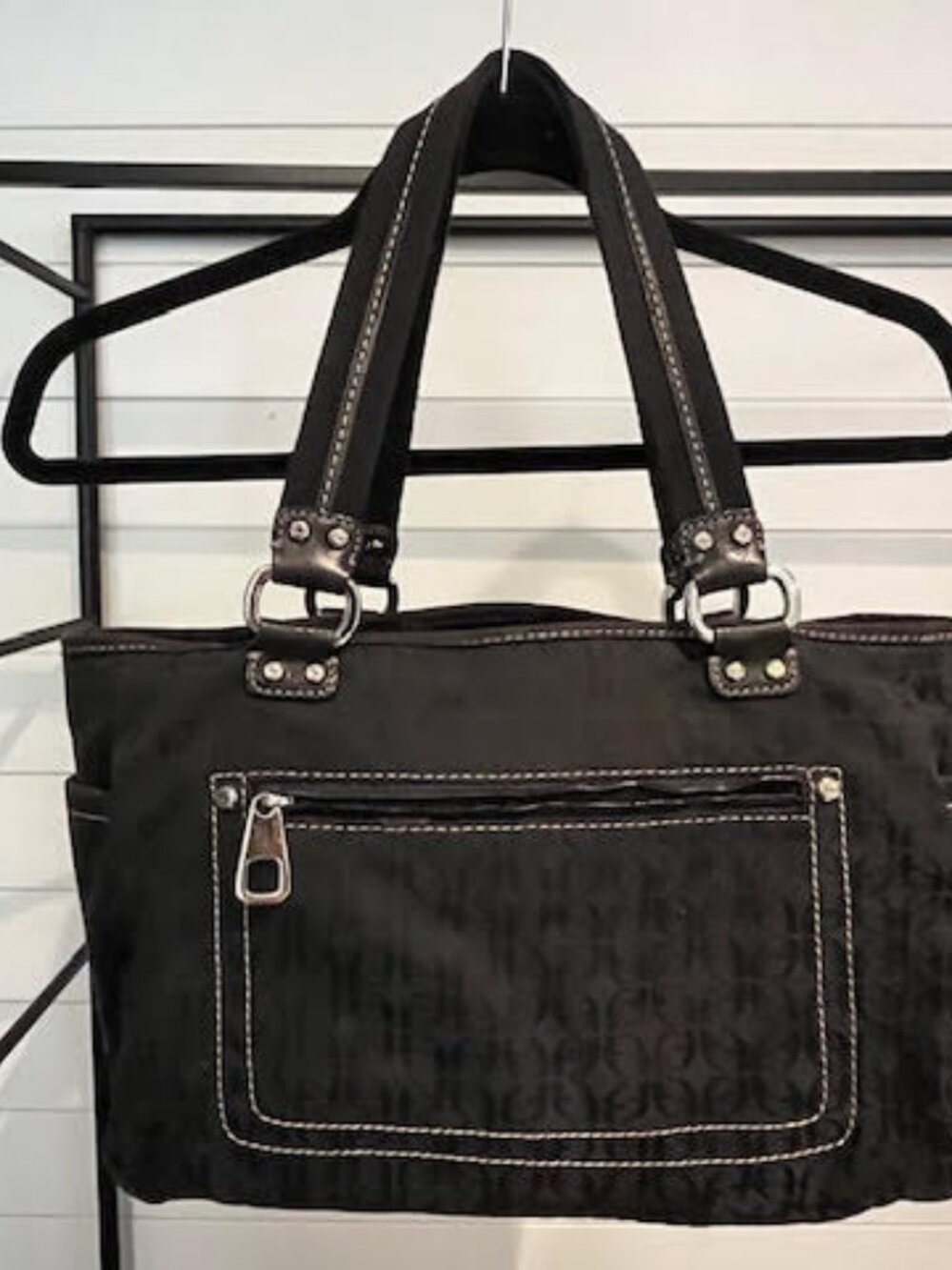 Fossil Black Purse with Zip Top Closure